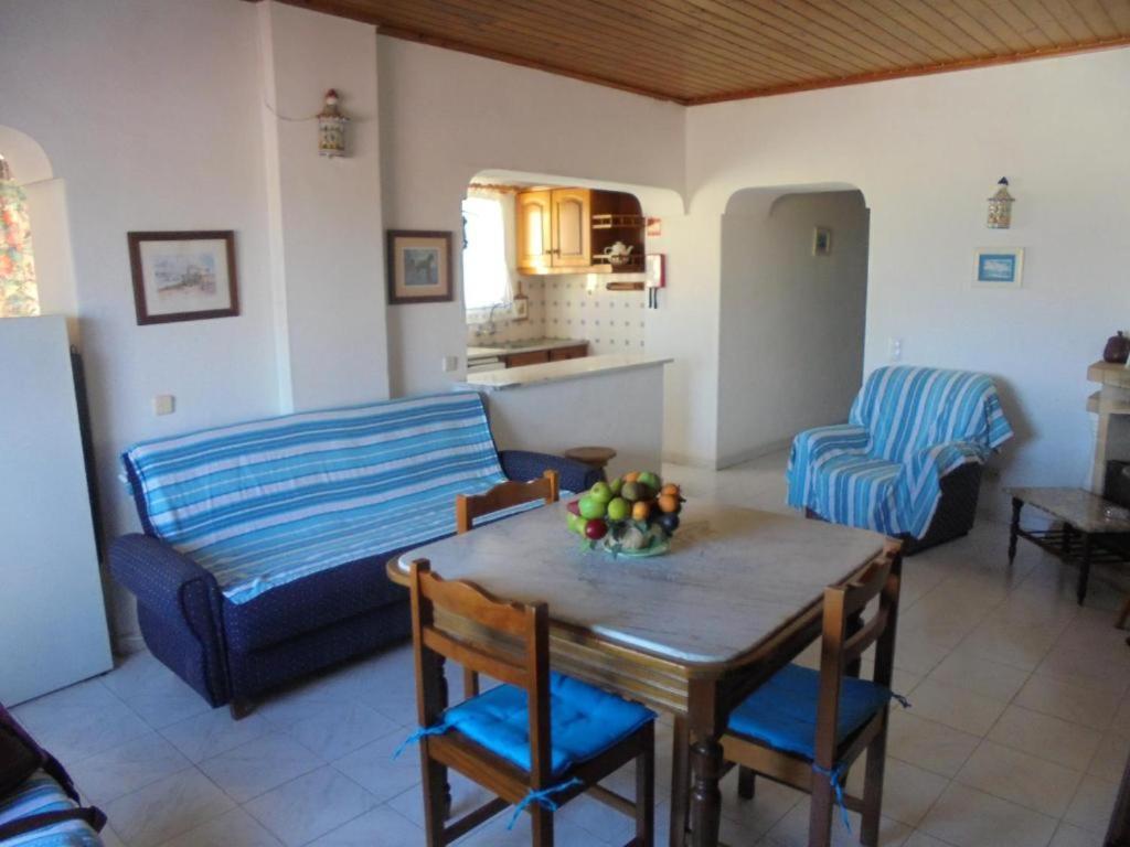 Apartament Ema'S Beach And Nightlife House Lagos Zewnętrze zdjęcie