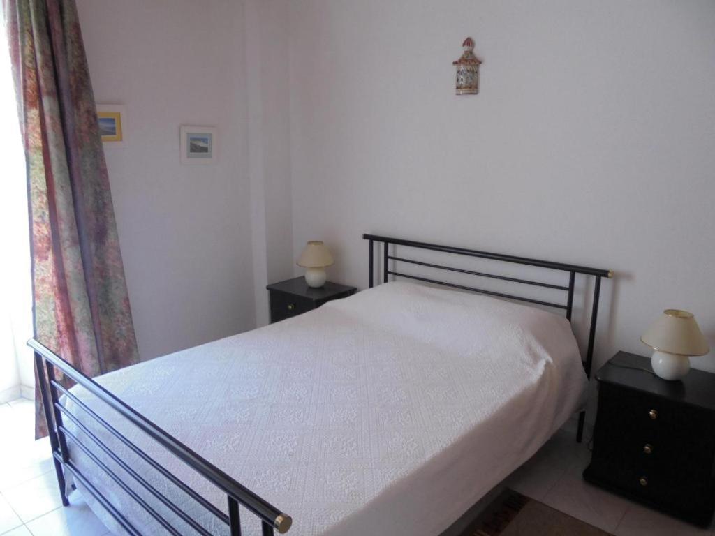 Apartament Ema'S Beach And Nightlife House Lagos Zewnętrze zdjęcie