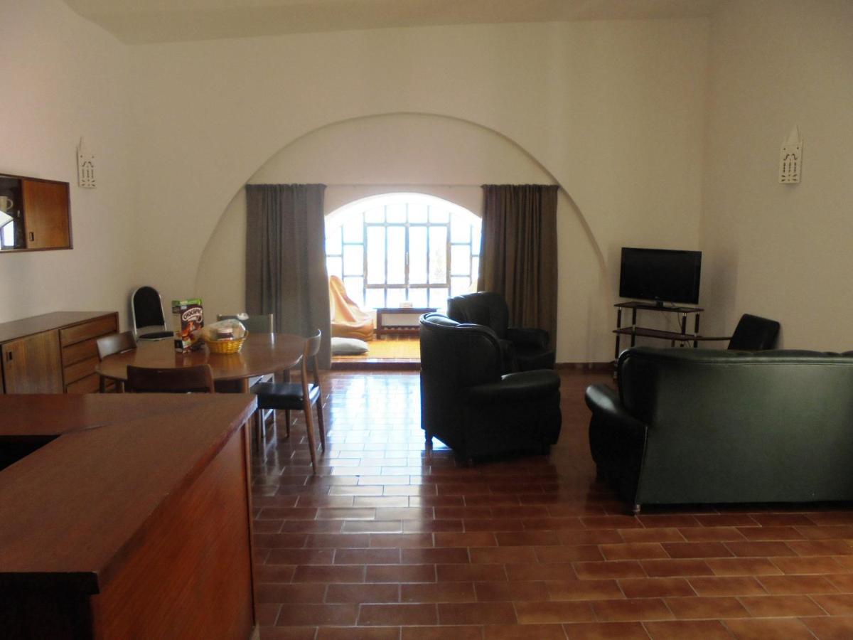 Apartament Ema'S Beach And Nightlife House Lagos Zewnętrze zdjęcie