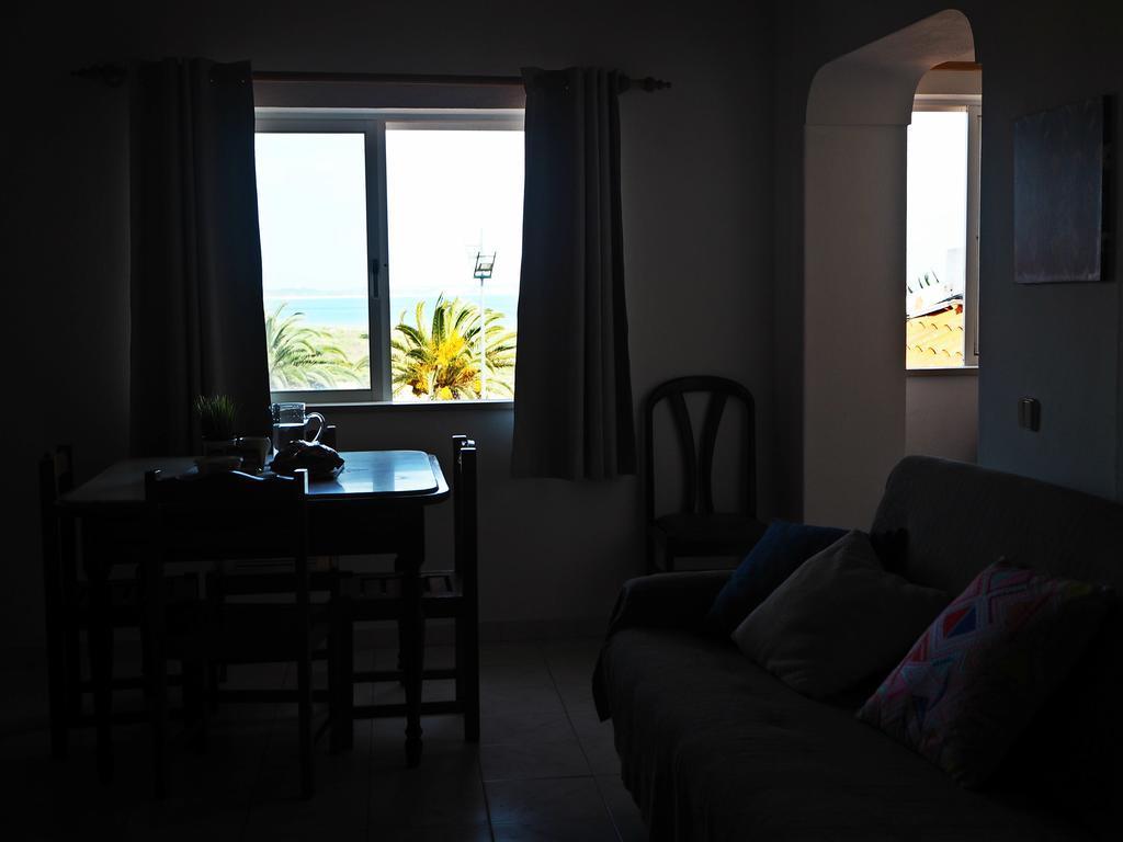 Apartament Ema'S Beach And Nightlife House Lagos Zewnętrze zdjęcie